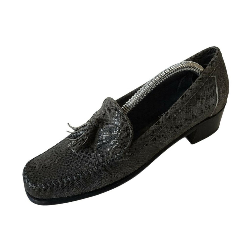 Stuart Weitzman Gray Leather Square‎ Toe Pumps 6AAA Slip-On 90s Business Casual